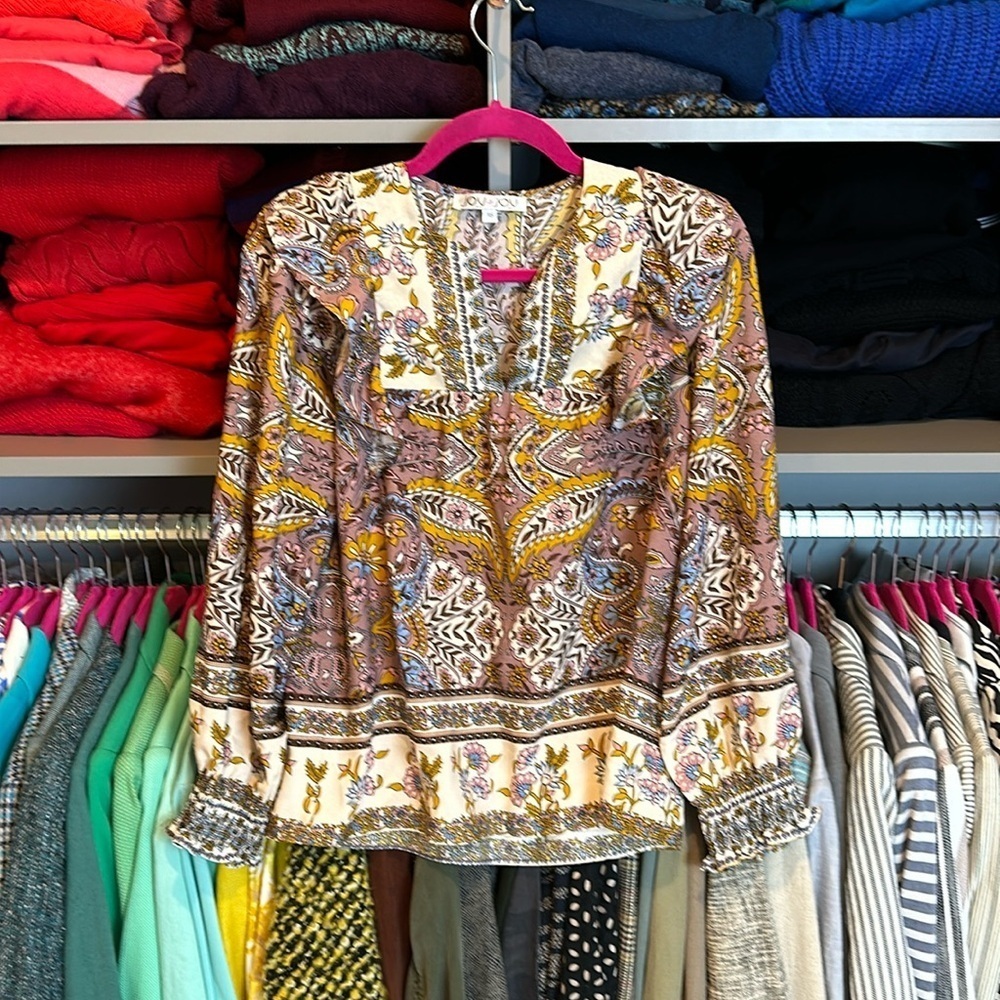 Joy Joy pink/yellow/white print long sleeve v neck blouse size XS